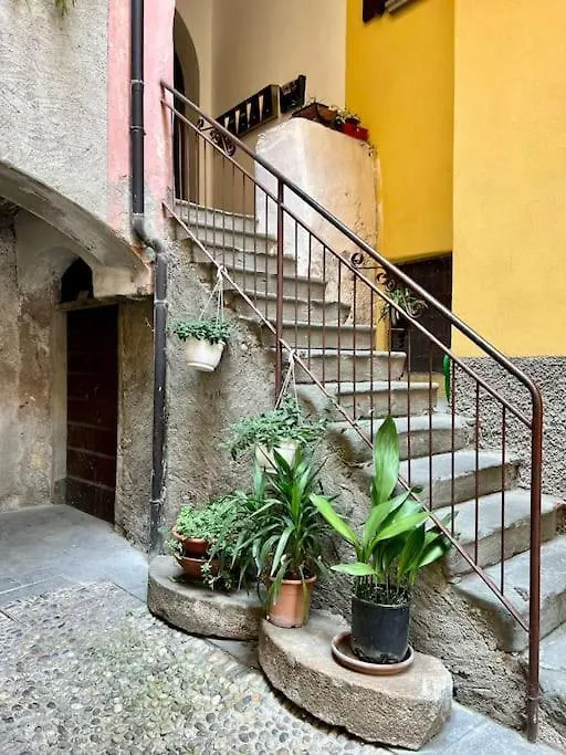 Ottanio Lake Apartment Pisogne Italy